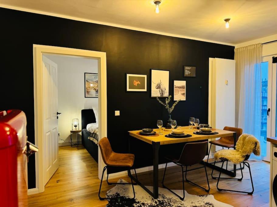 Klassen Stay - Designer Apartment Fuer 6 - Zentral - 2X Kingsize Essen Dış mekan fotoğraf